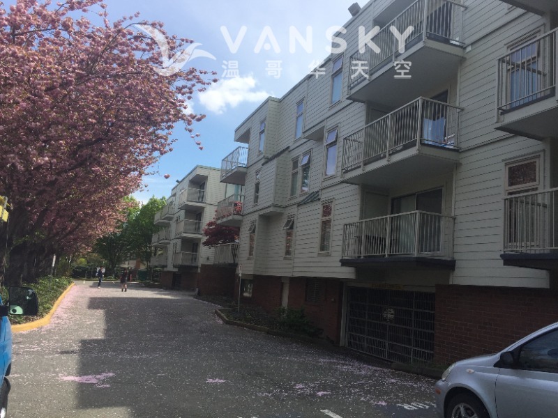 260405203821_IMG_ apartment outside 1.JPG